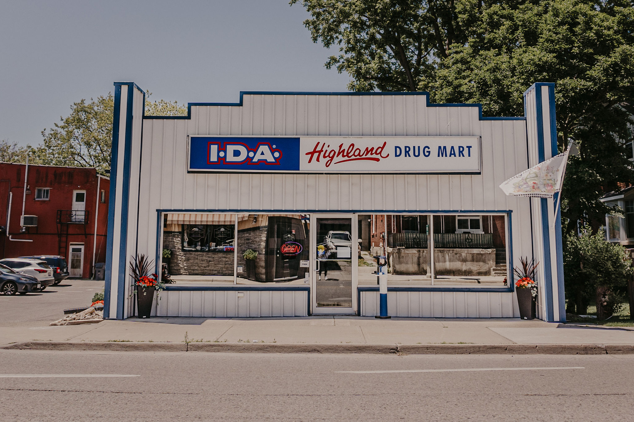 IDA Highland Drug Mart