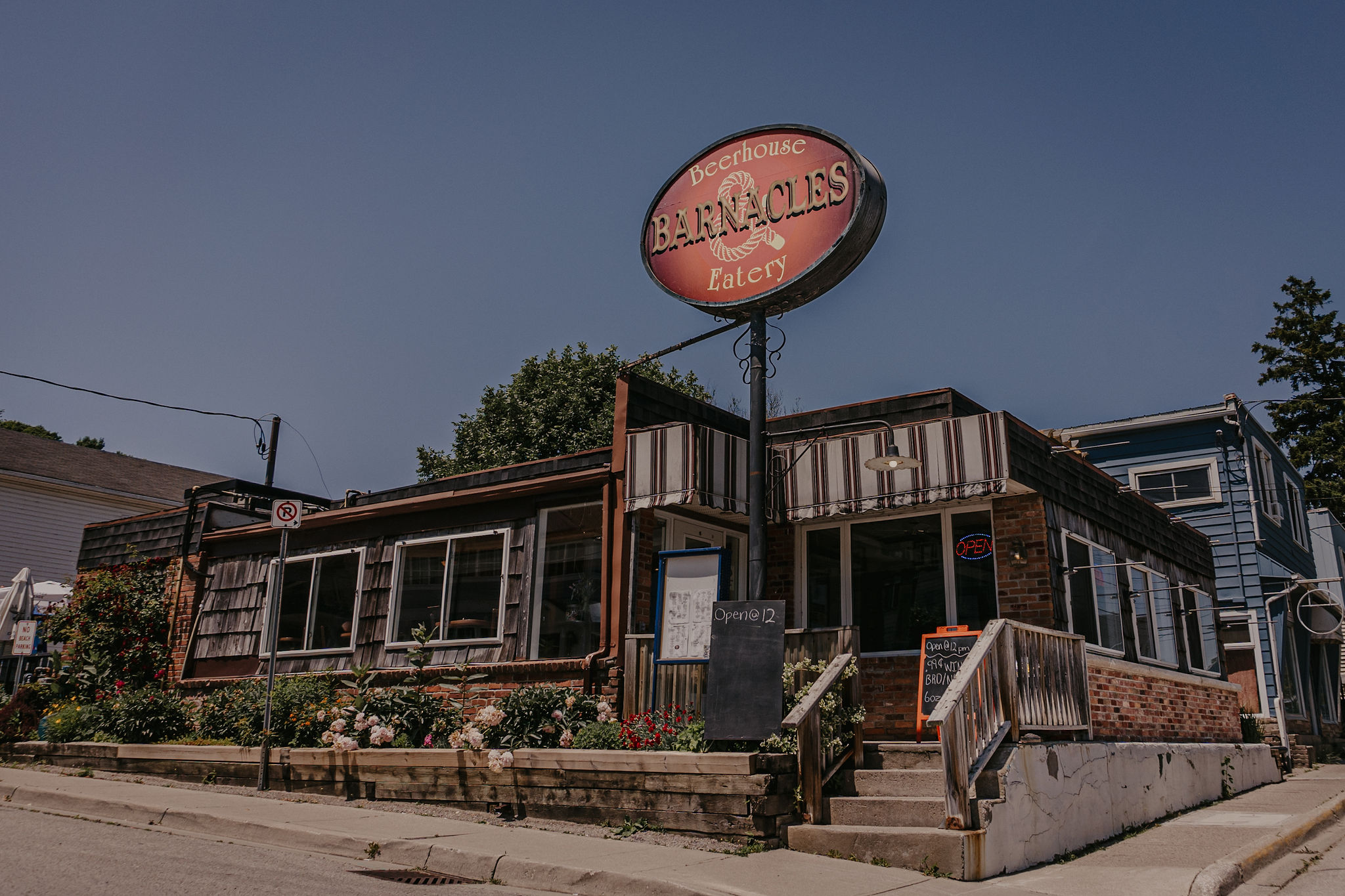 Barnacles Beerhouse and Eatery